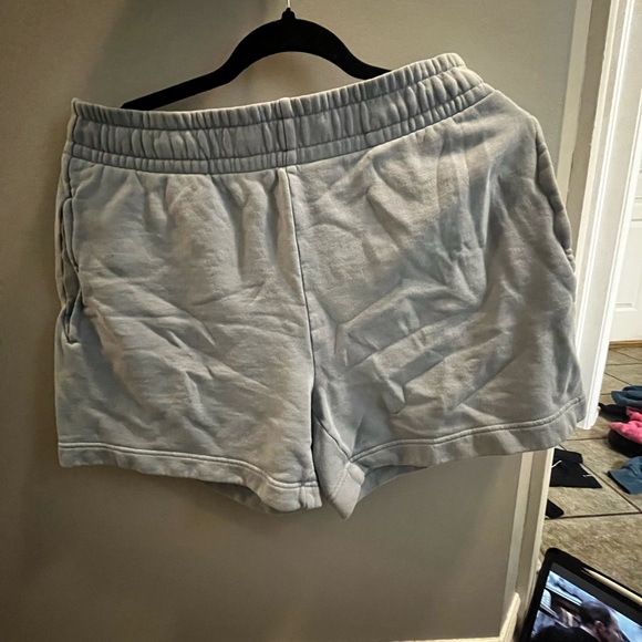 wilfred shorts - Picture 1 of 1